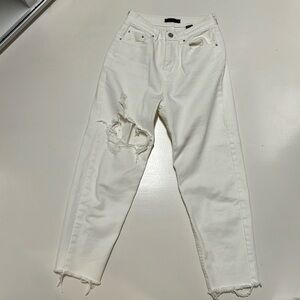 Distressed white jeans (Korean fashion)